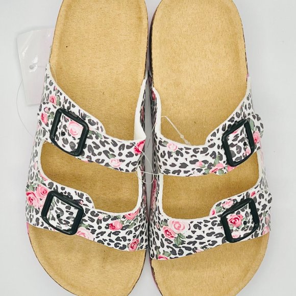 Girls Leopard Sandals - Picture 2 of 3